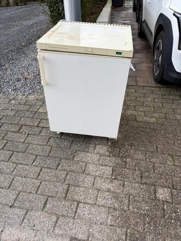 Gratis Koelkast met Vriesvak - Ophalen!