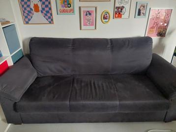 Grijze bank - gratis af te halen