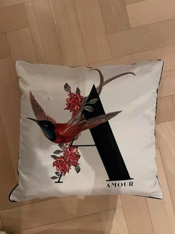 H&M Home sierkussen Amour - Vogel & Bloemen