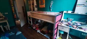 Ikea Hoogslaper Halfhoog - Hout - Roze/Wit