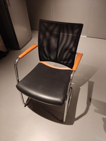 Set van 3 bureaustoelen