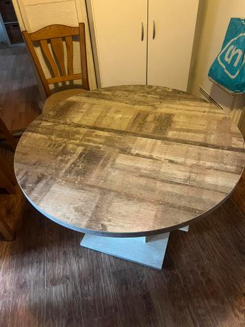 Eettafel uitschuifbaar