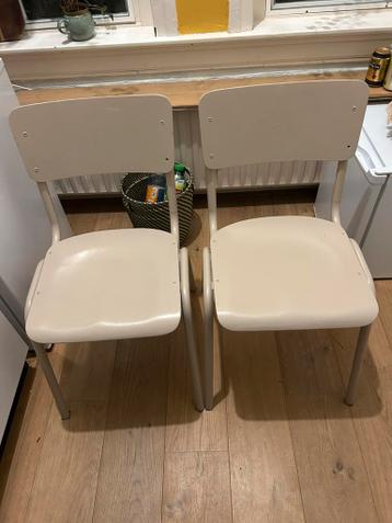 Gratis stoeltjes (2 stuks)