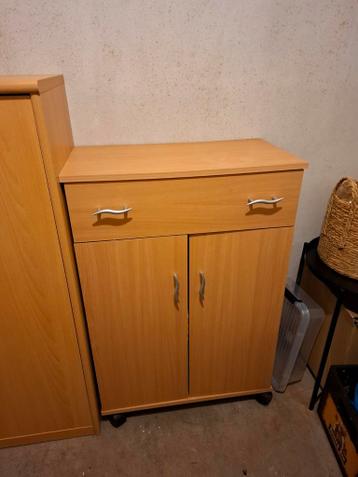 GRATIS kast af te halen in Velp