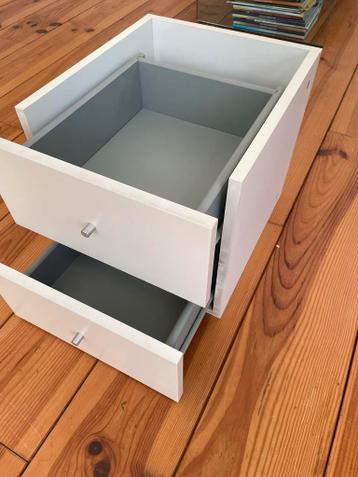 Gratis Ikea Kallax/ Expedit laatjes en kastjes