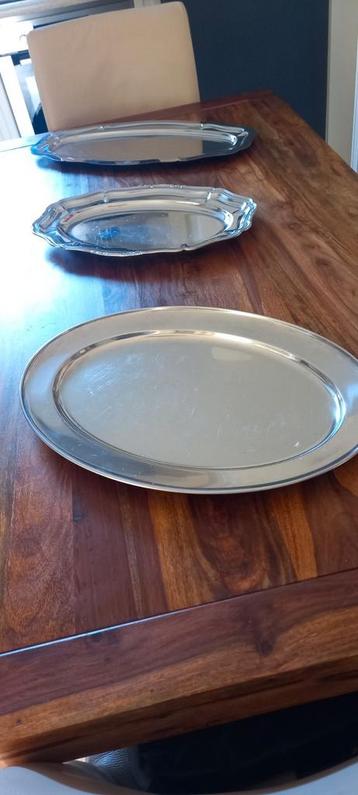 GRATIS Grote metale serveer schalen