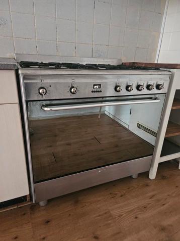 Smeg fornuis (defect) - Gratis af te halen