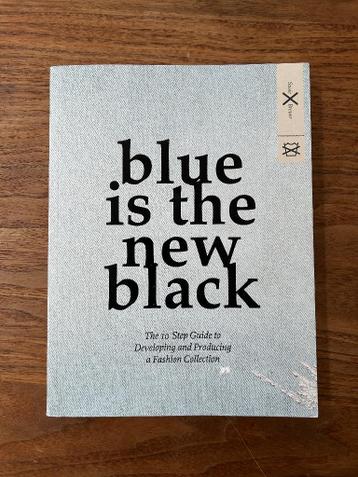 blue is the new black, boek