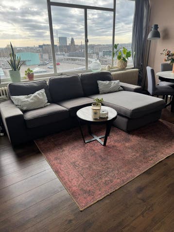 Lekker zittende hoekbank, gratis op te halen!