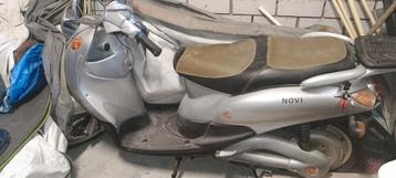 Emco Novi e-scooter - Opknapper / gratis