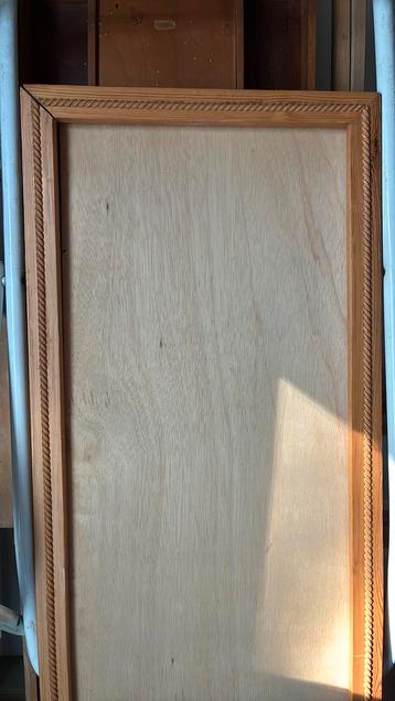 Spiegellijst met sierrand 180x45 cm. Geen spiegel!!!