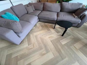 Gratis hoekbank bruin ophalen