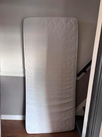 Matras - Eenpersoons - gratis