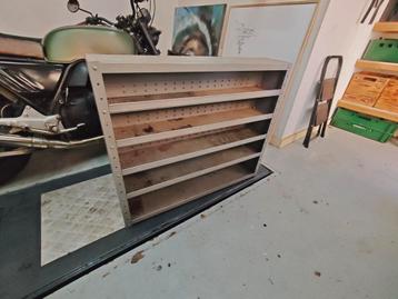 Metalen gereedschapskast