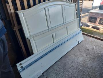 Ikea BIRKELAND bedombouw 160x200 - GRATIS!