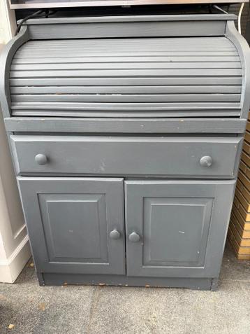 GRATIS OPHALEN: Kastje met uittrekbaar bureaublad