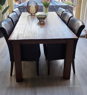 Eetkamerstoelen met lederlook