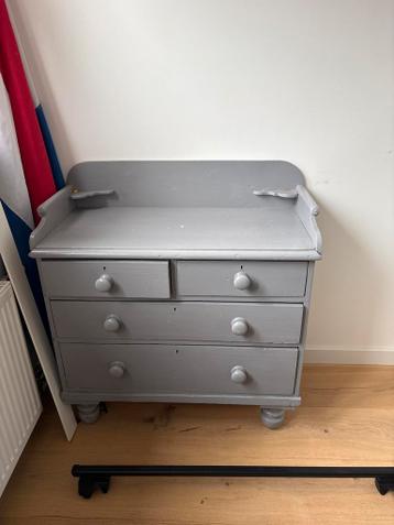 Antieke Commode - Geverfd