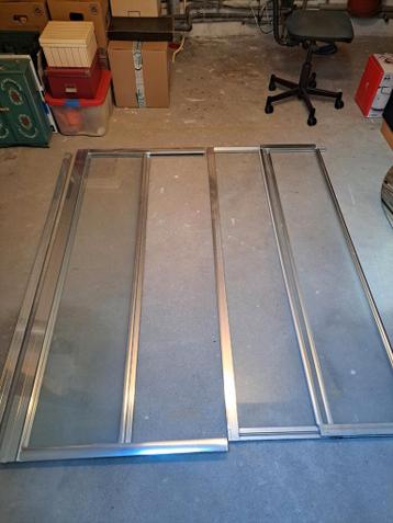 Doucheschuifdeuren hoekinstap 85x185cm