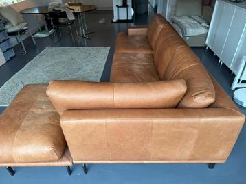 GRATIS: echte leren cognac kleurige hoekbank