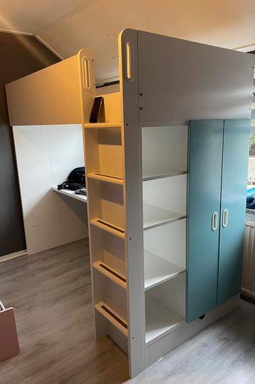 Ikea stapelbed wit met blauw en wit met roze