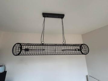 Industriële metalen hanglamp/tafellamp van HUUS