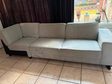 Grijze woonkamer bank gratis