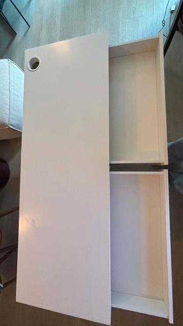 IKEA Bureau - Gebruikt, maar kan nog prima mee!