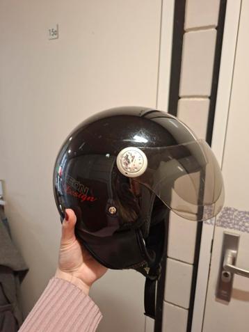 Scooter helm beon design