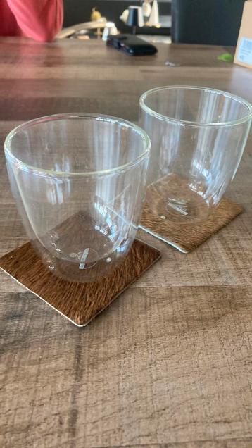 2 Dubbel wandige theeglazen 6 aparte theeglazen vierkant oor