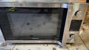Zo goed als nieuwe combimagnetron samsung