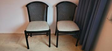 Eetkamerstoelen gratis