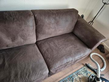 Mooie bruine stoffen bank