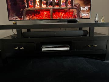 Zwarte tv meubel gratis af te halen in waalwijk