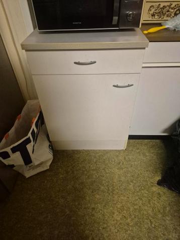 Keukenkastje - 60x60x58.5 cm