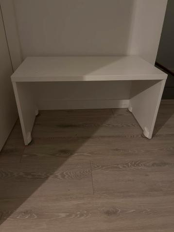 Witte tafel / bureau