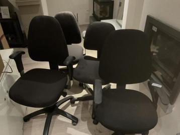 4 bureaustoelen in zwarte kleur