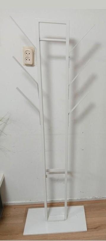 Kapstok wit bijna gratis €10