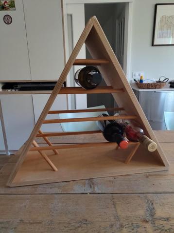 Handgemaakt houten wijnrek - 9-10 flessen