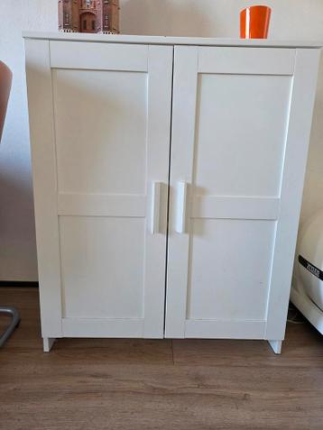 Klein kastje met gebruikssporen