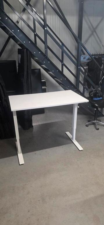 2x hoogte verstelbaar bureau 120x70
