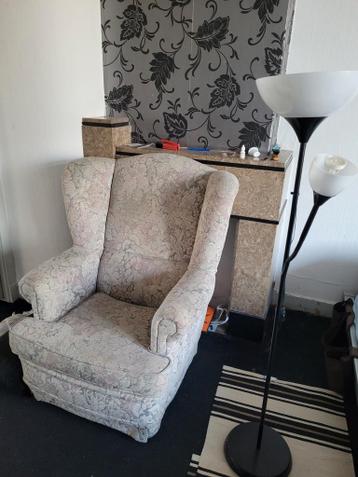 Comfortabele fauteuil met bloemmotief