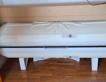 Zonnebank met nieuwe lampen - Gratis ophalen!