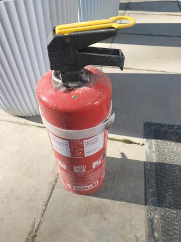 Oude brandblusser vervaldatum 2014