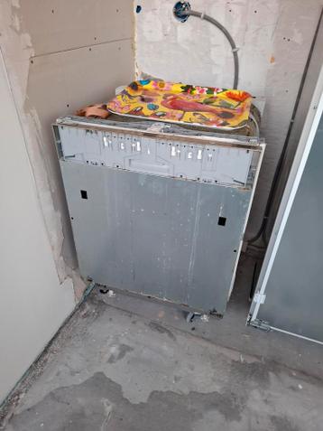 Gratis inbouw koelkast merk Bosch+koelkast Siemens