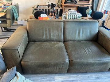 Donkergroene nep leren bank (moet zsm weg)