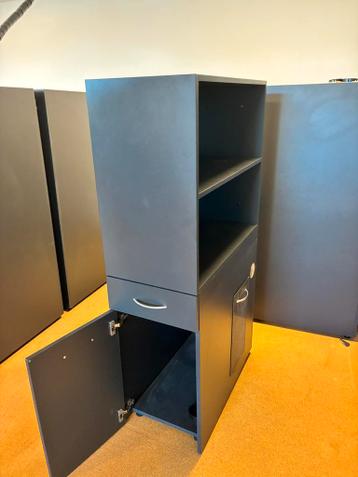 Computerkasten voor aan het bureau 7 stuks