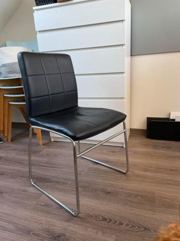 4x Zwarte eetkamerstoelen
