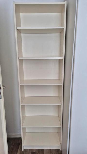 Boekenkast met 5 legplanken - Gratis op te halen