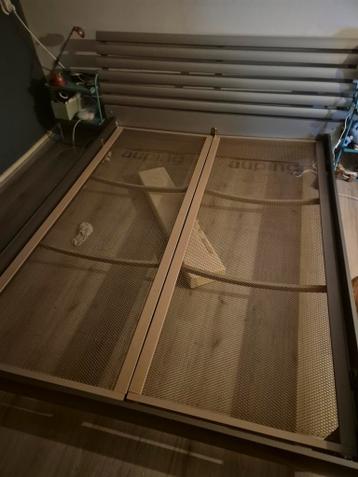 Gratis Auping bedframe